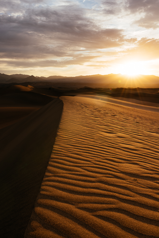 Mesquite Sand Dunes at dawn, Death Valley National Park, California, USA