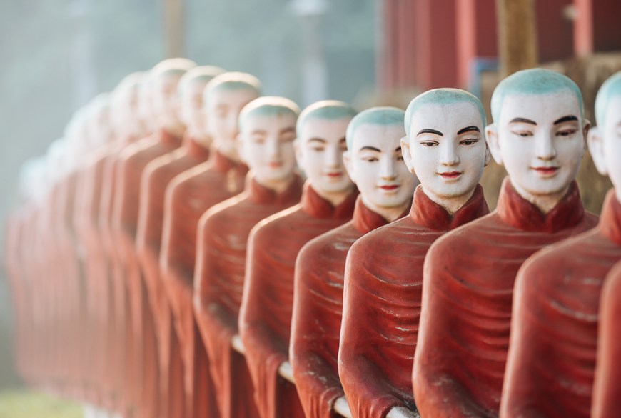 Row of Monk Statues at Kaw Ka Thawng Cave, Hpa-an, Kayin State. Myanmar, Asia