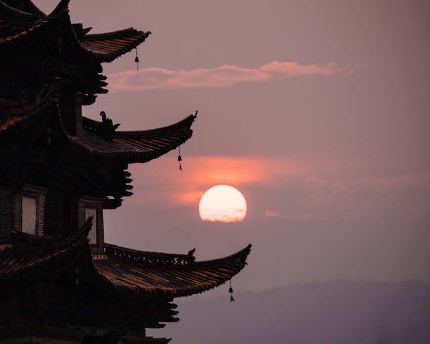 Twin Dragon Bridge at sunset, Jianshui, Yunnan Province, China