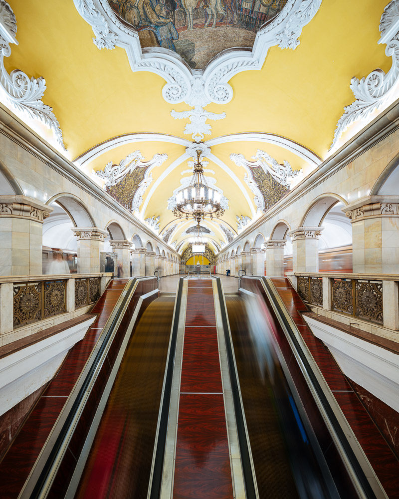 Interior of Komsomoloskaya Metro Station, Moscow, Moscow Oblast, Russia